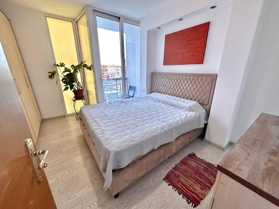 Family Living Tirana Apartment Exterior photo