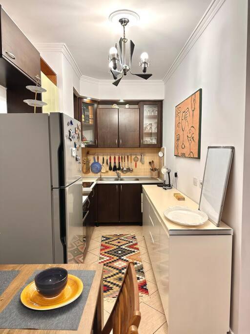 Family Living Tirana Apartment Exterior photo