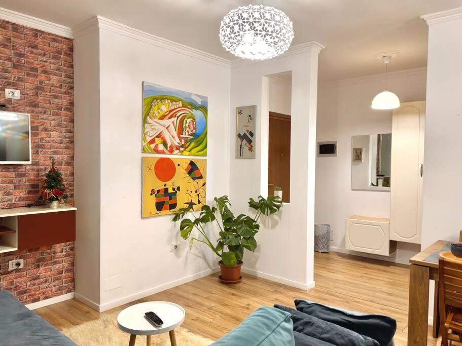 Family Living Tirana Apartment Exterior photo